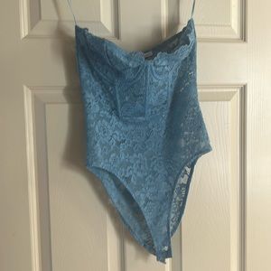 Zara Blue Lace Strapless Bodysuit. Size Medium